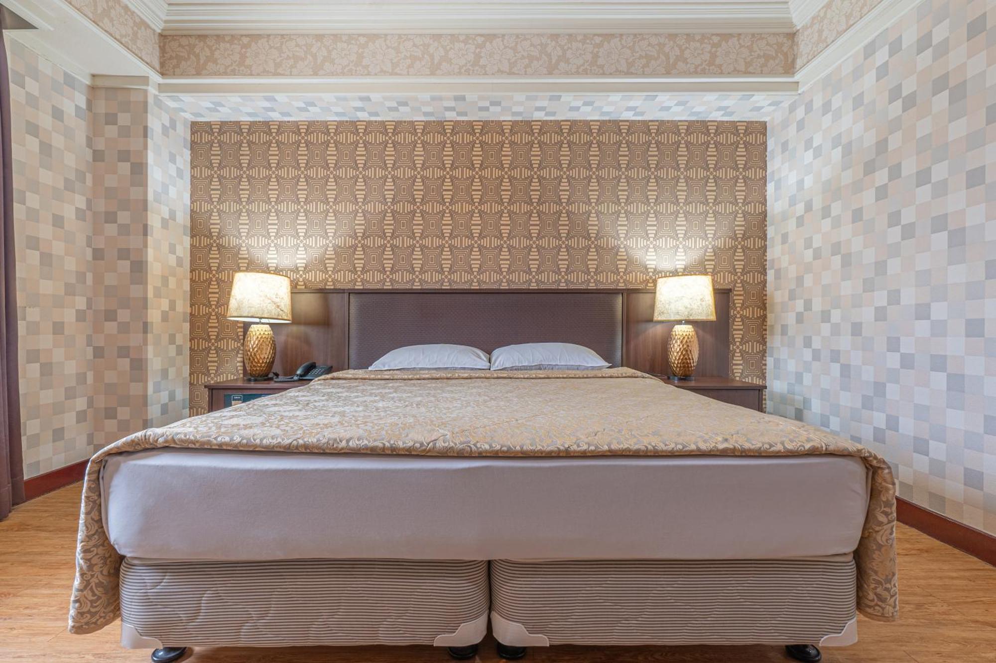 Hamilton Hotel Taichung Esterno foto
