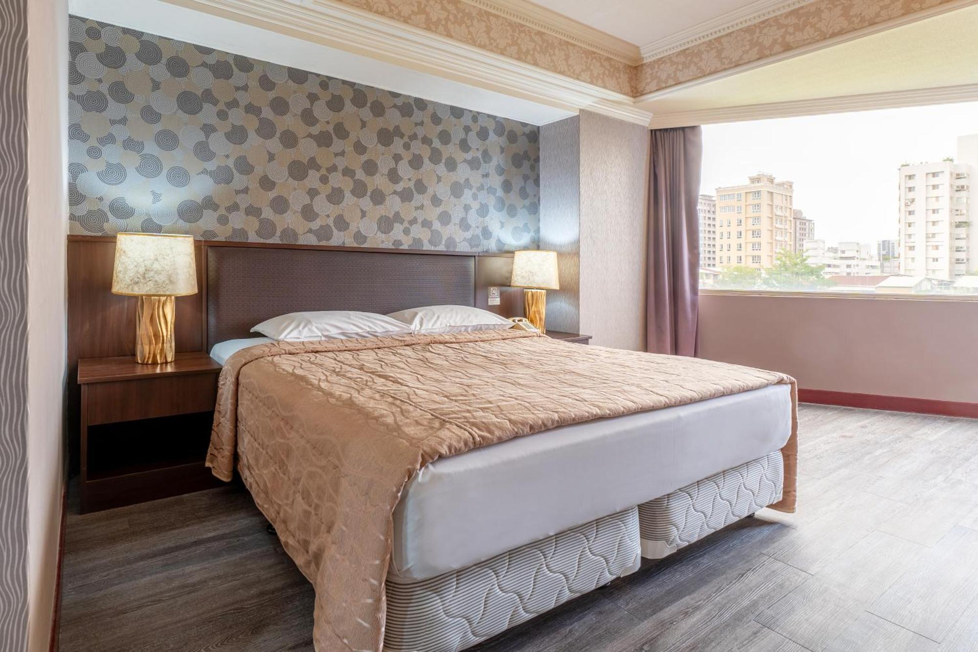 Hamilton Hotel Taichung Esterno foto