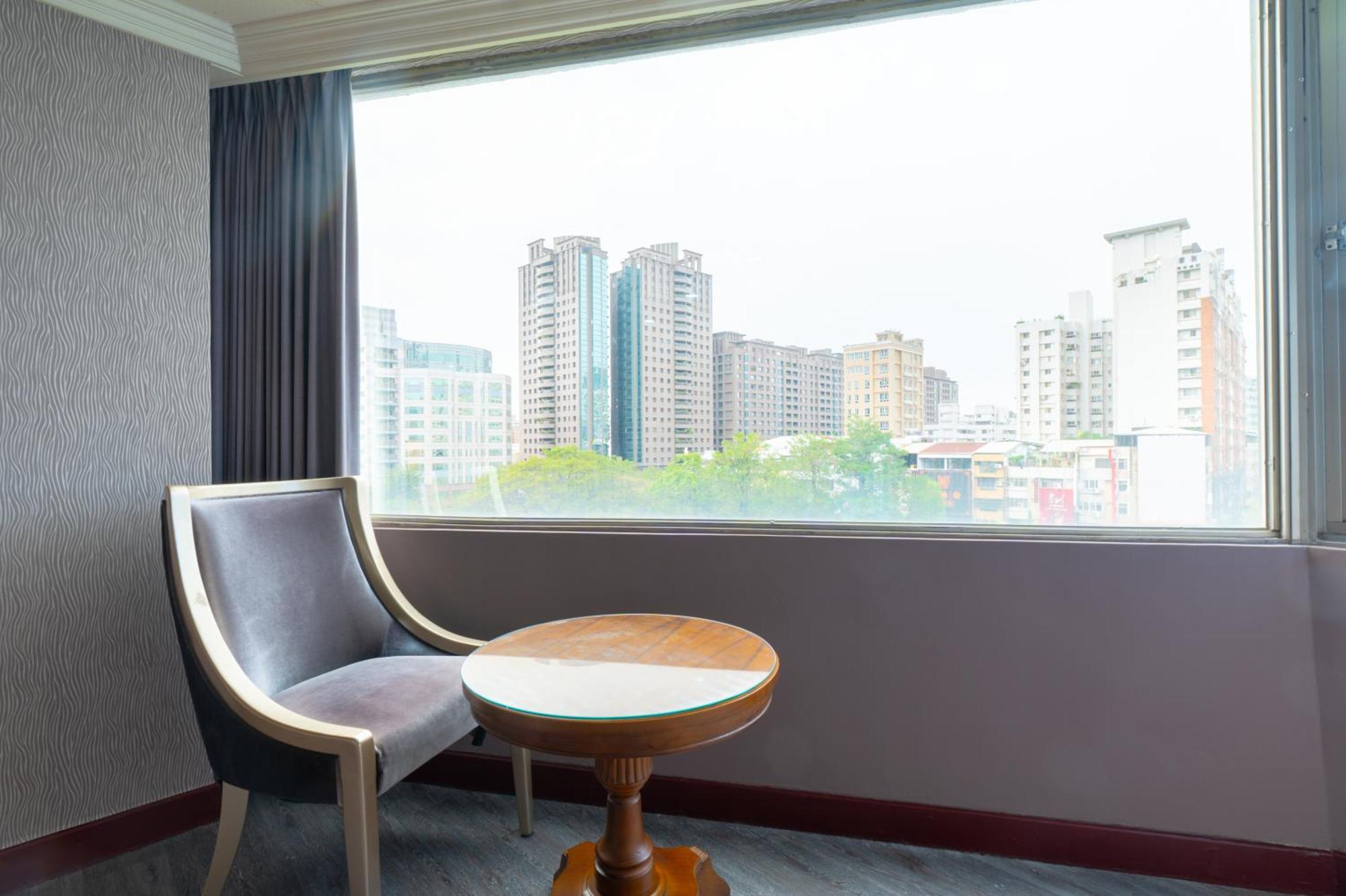Hamilton Hotel Taichung Esterno foto
