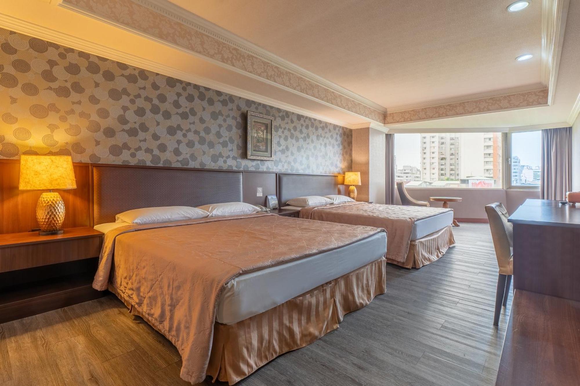 Hamilton Hotel Taichung Esterno foto